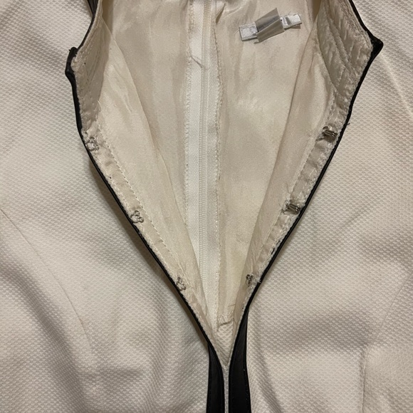 Foley Dress - Picture 4 of 6